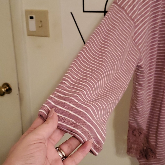 Top - Picture 3 of 6